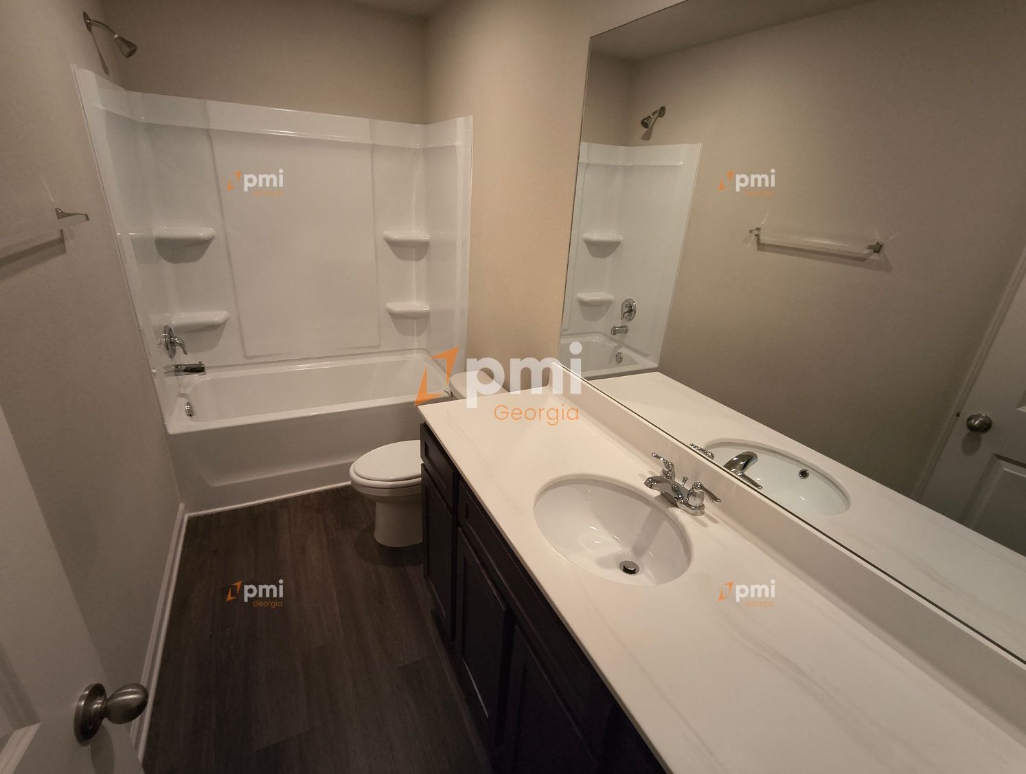 Beautiful, Spacious 4 Bedroom Home in Locust Grove, Ga! property image