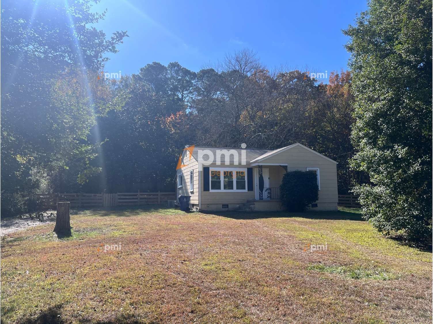 Charming 2 Bedroom Home in Mableton, Ga! property image