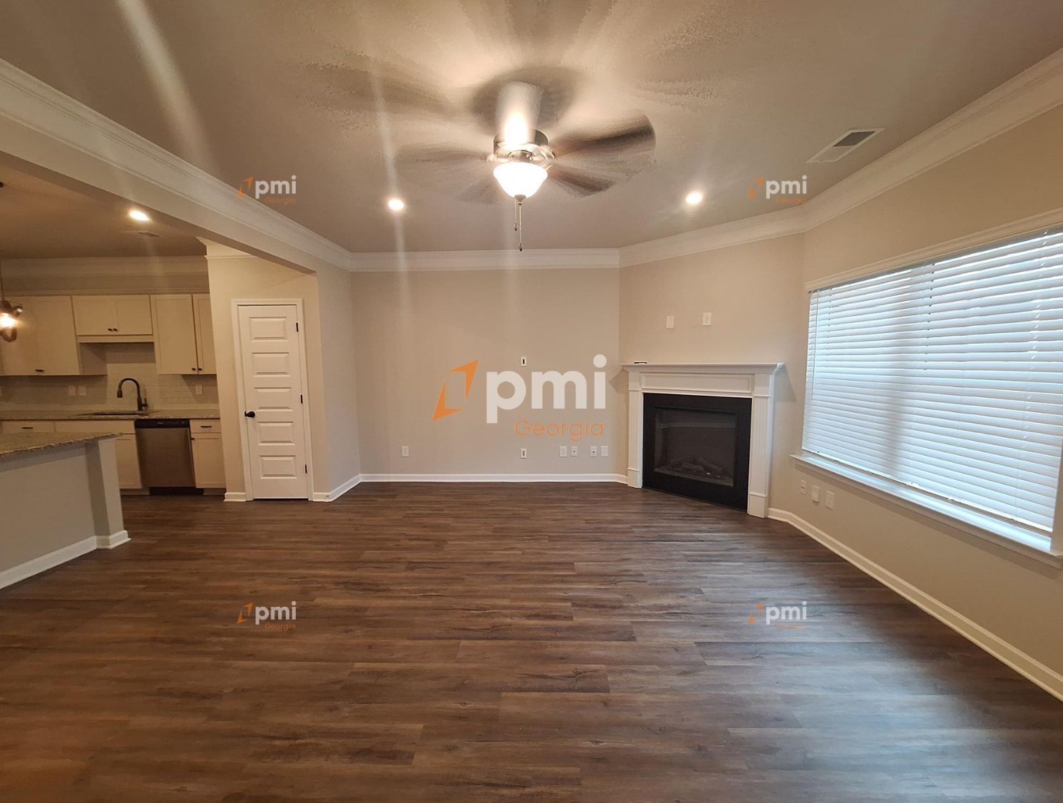 Gorgeous 3 Bedroom Townhome in Buford, Ga! property image