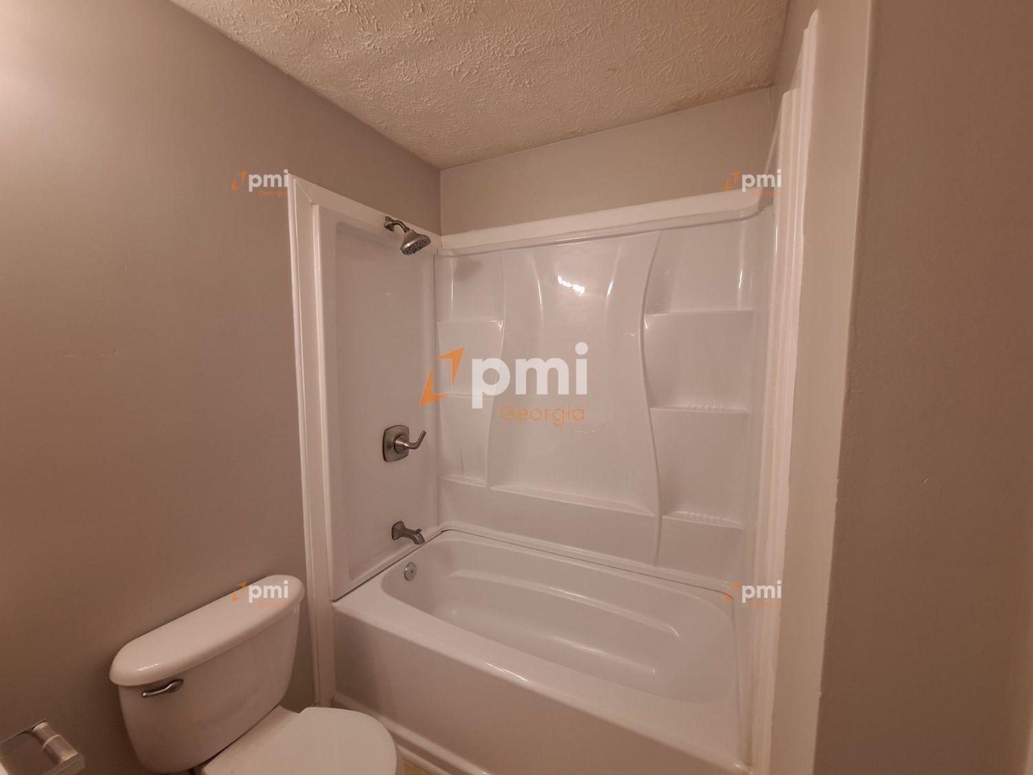 Gorgeous 3 Bedroom Home in Douglasville, Ga! property image