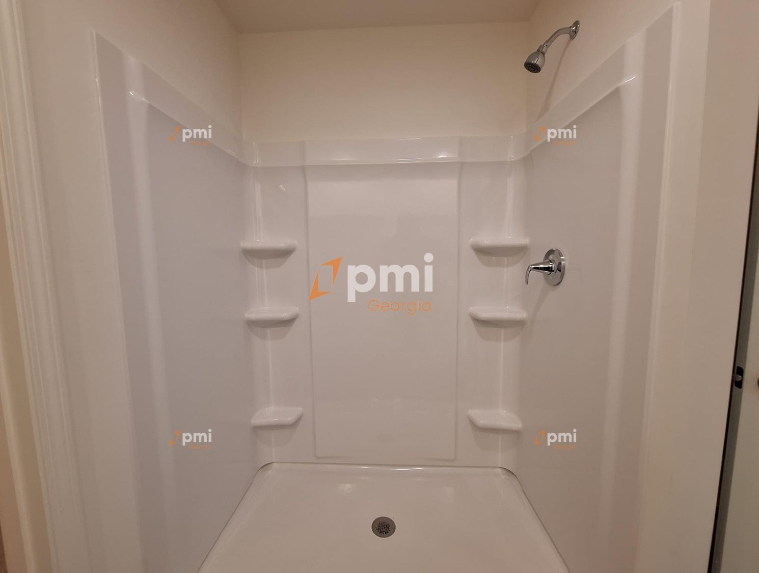 Beautiful New Construction Home in Bonaire, Ga! property image