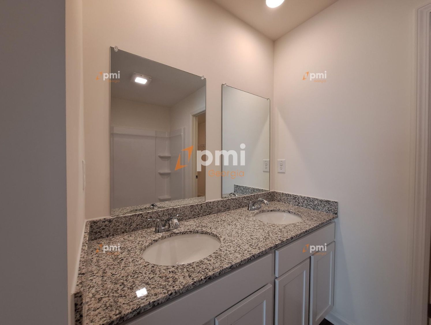 Beautiful New Construction Home in Bonaire, Ga! property image