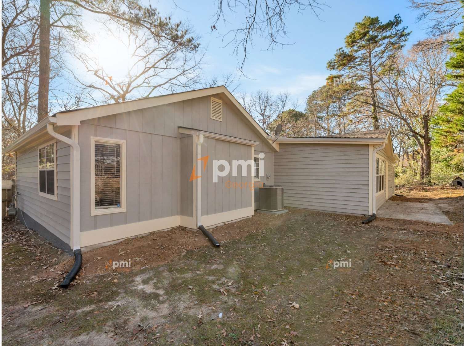 Stunning 4 Bedroom Home in Riverdale, Ga! property image