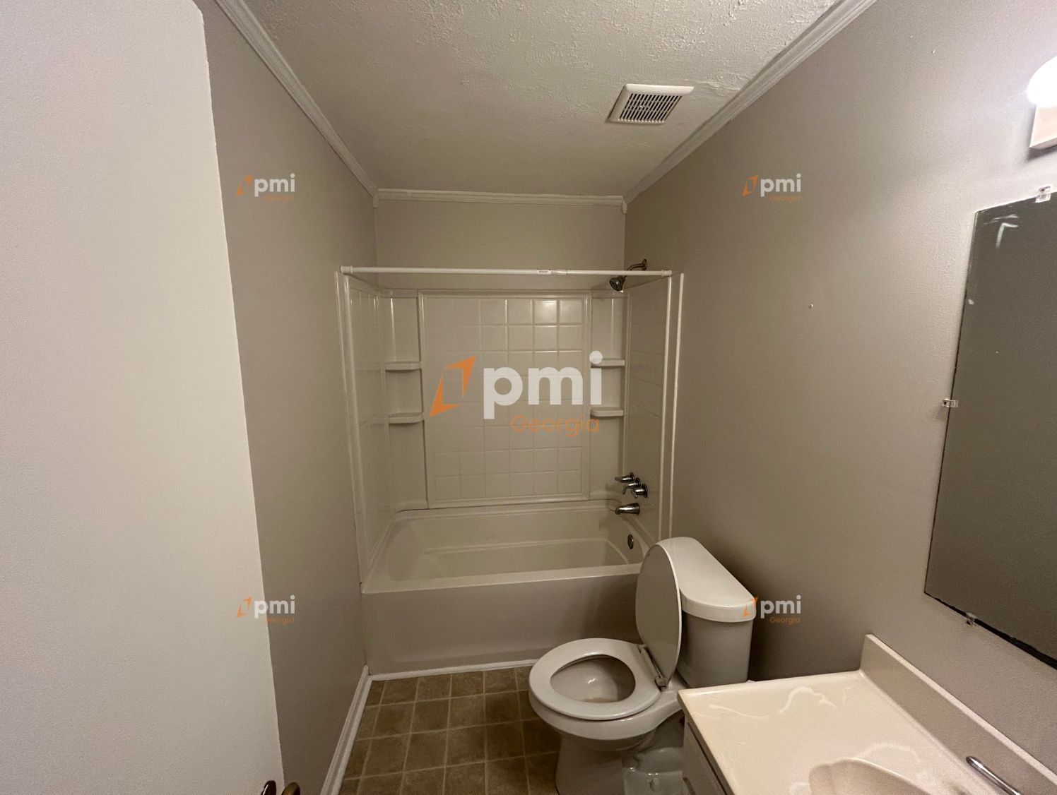 Charming 2 Bedroom Home in Griffin, Ga! property image