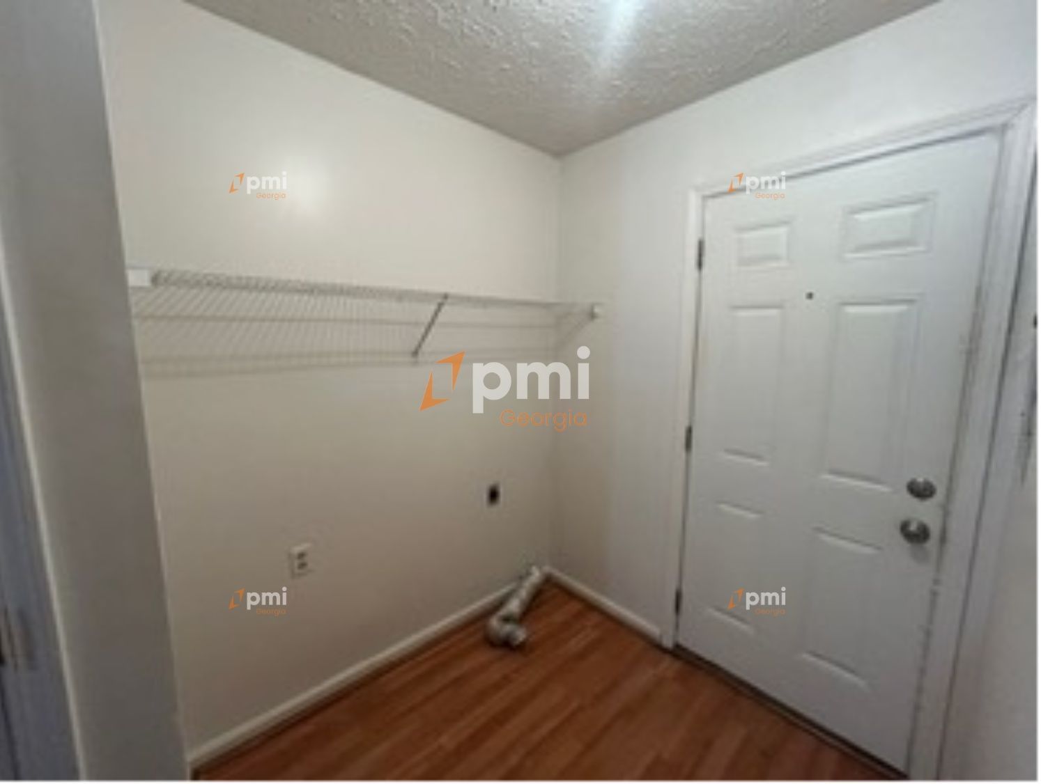 Charming 3 Bedroom Home in College Park, Ga! property image