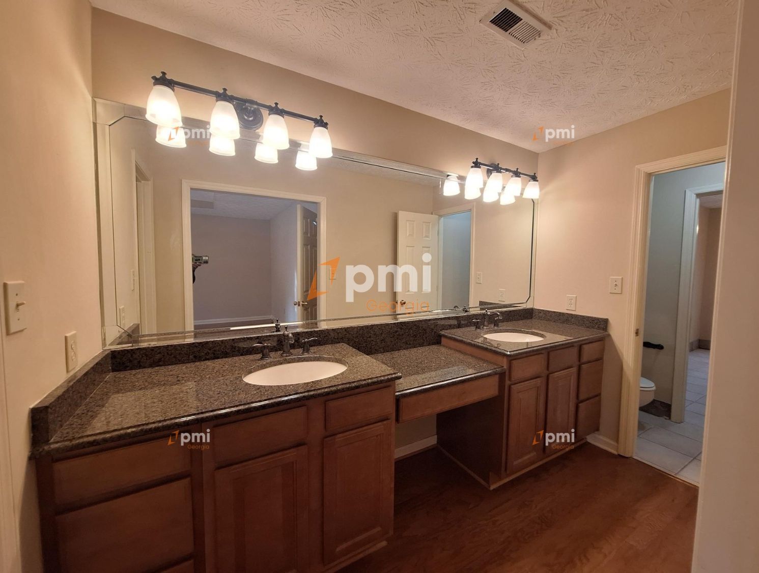 Gorgeous 3 Bedroom Home in Peachtree City property image