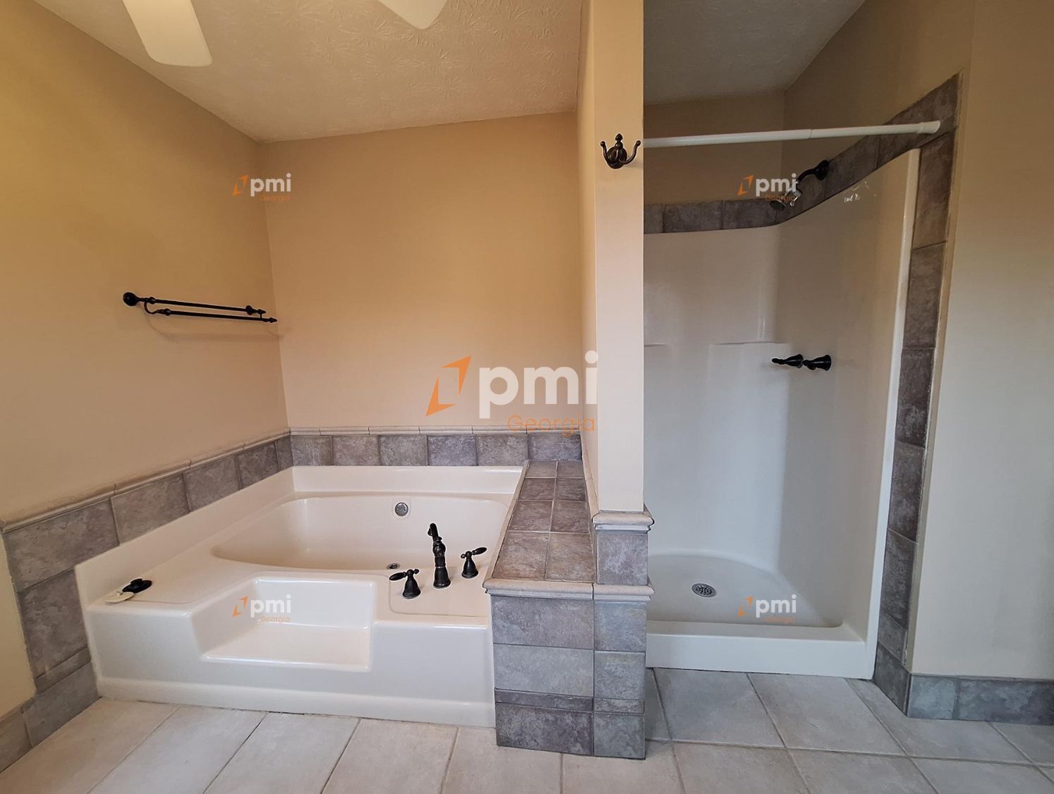 Gorgeous 3 Bedroom Home in Peachtree City property image