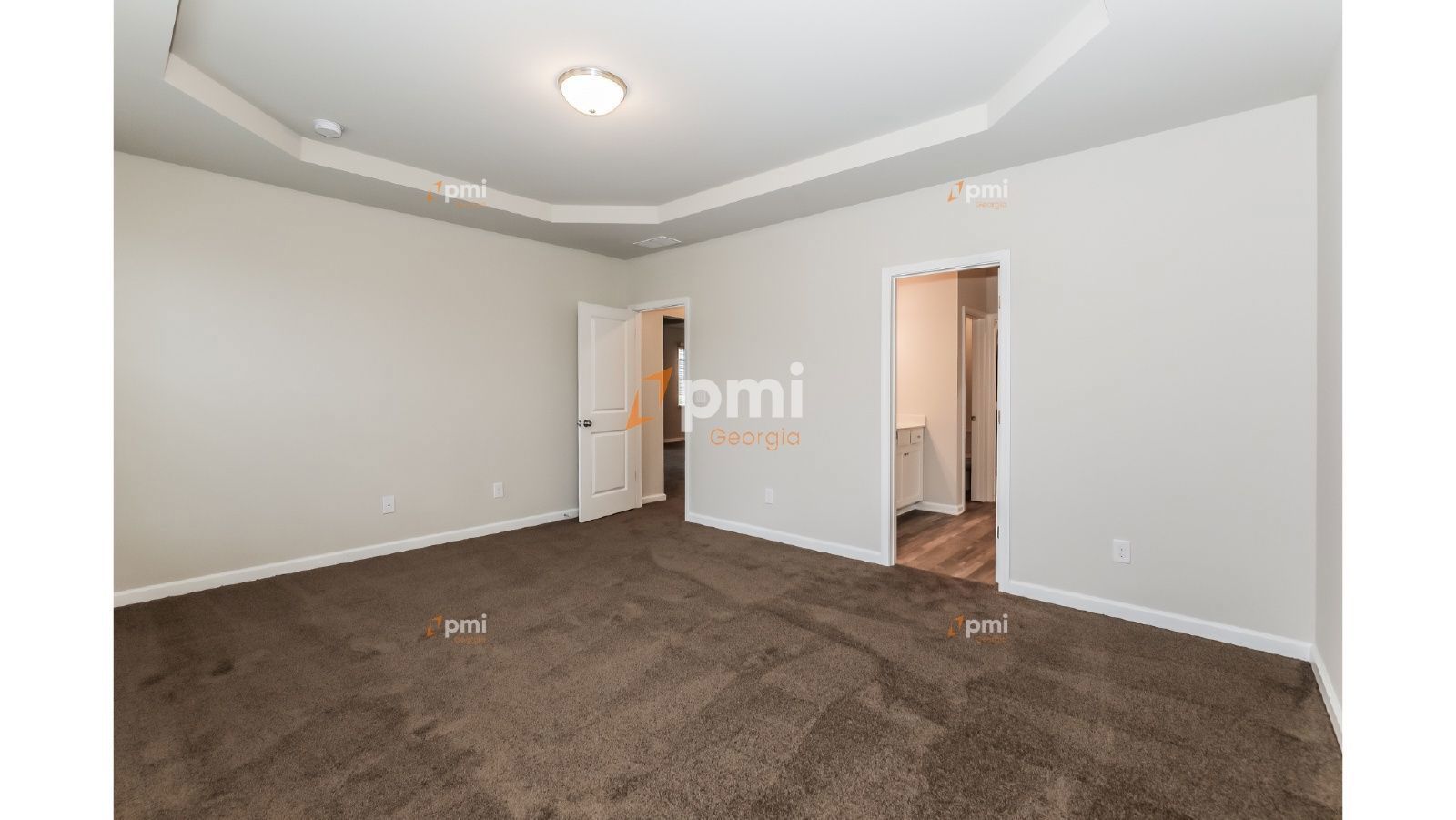 Gorgeous 4 Bedroom Home in College Park, Ga! property image