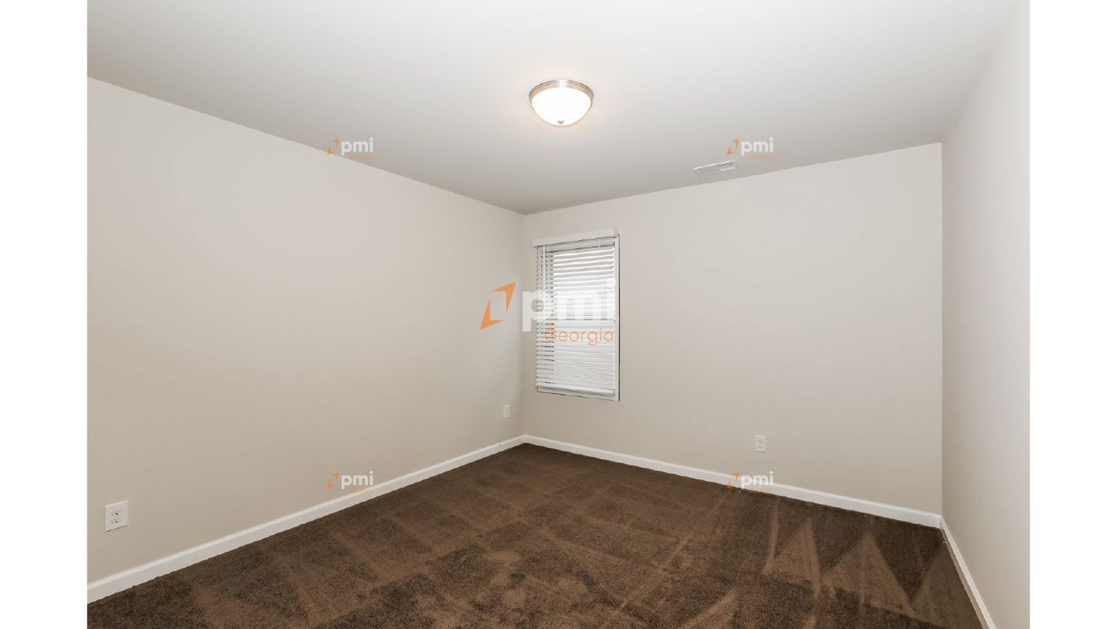 Gorgeous 4 Bedroom Home in College Park, Ga! property image