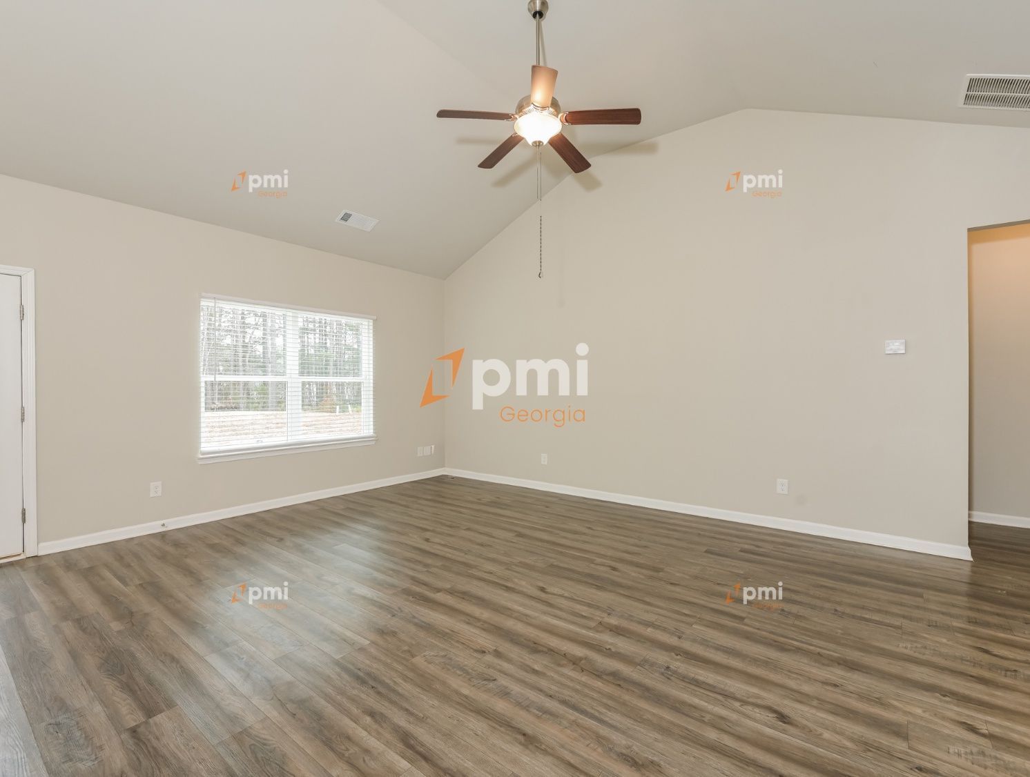 Gorgeous 4 Bedroom Home in Covington, Ga! property image