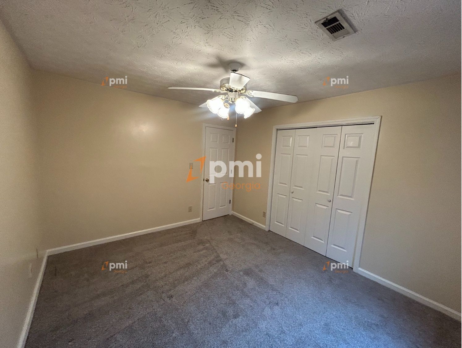 Charming 3 Bedroom Home in College Park, Ga! property image