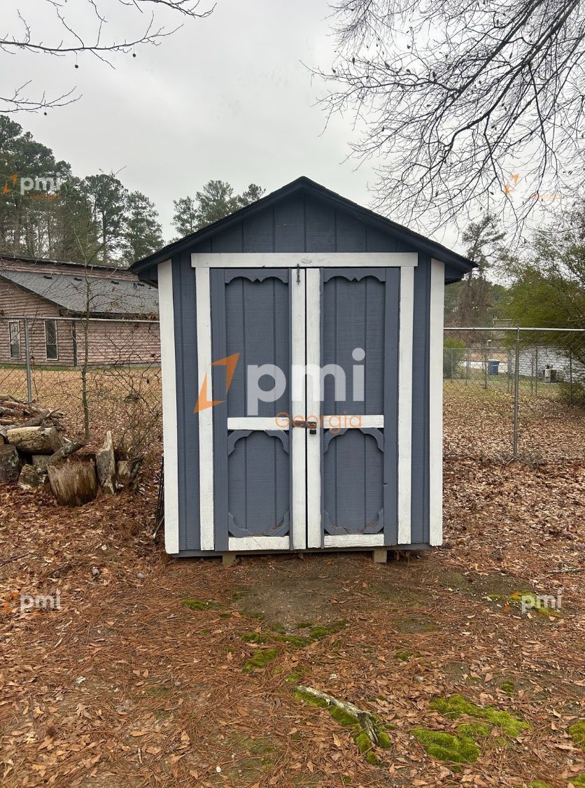Charming 3 Bedroom Home in College Park, Ga! property image