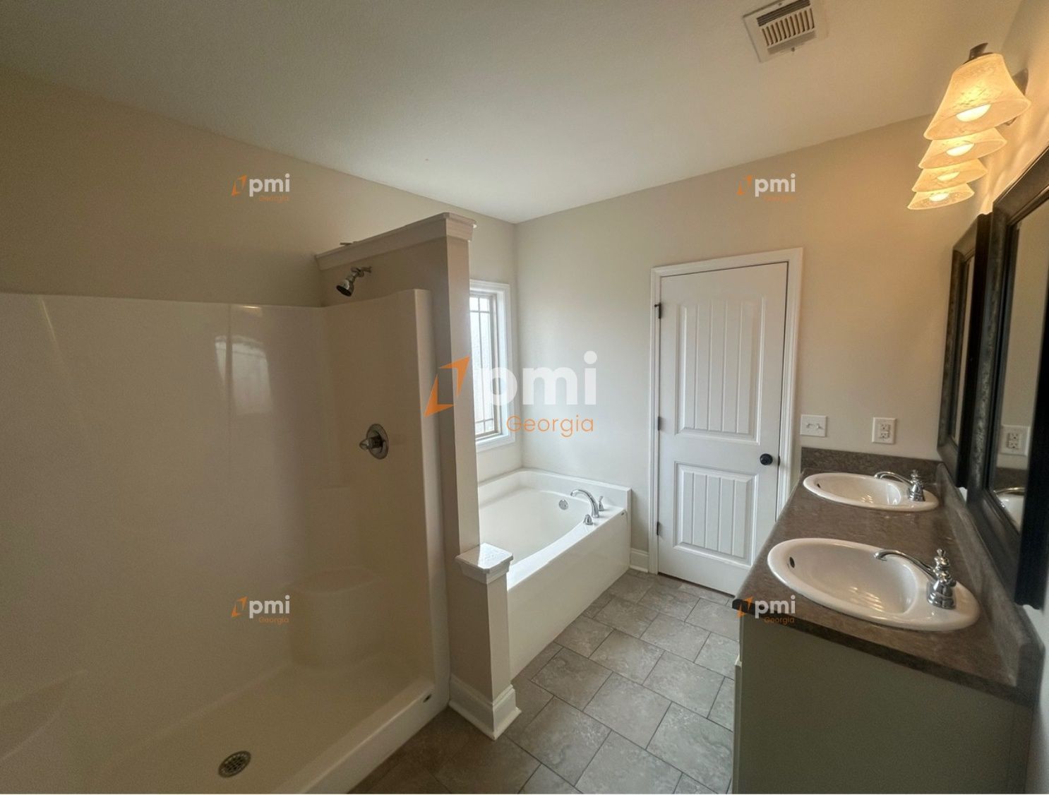 Coming Soon! Stunning 3 Bedroom Home in Warner Robins, Ga! property image