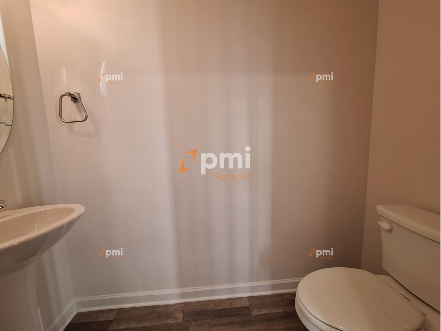 Move in special! Stunning 3 Bedroom Home in Milner, Ga! property image