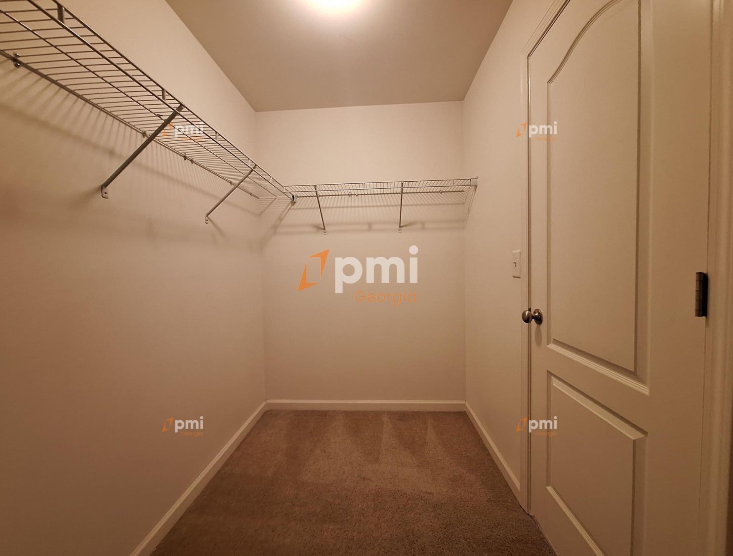 Gorgeous 3 Bedroom Townhome in Fairburn, Ga! property image