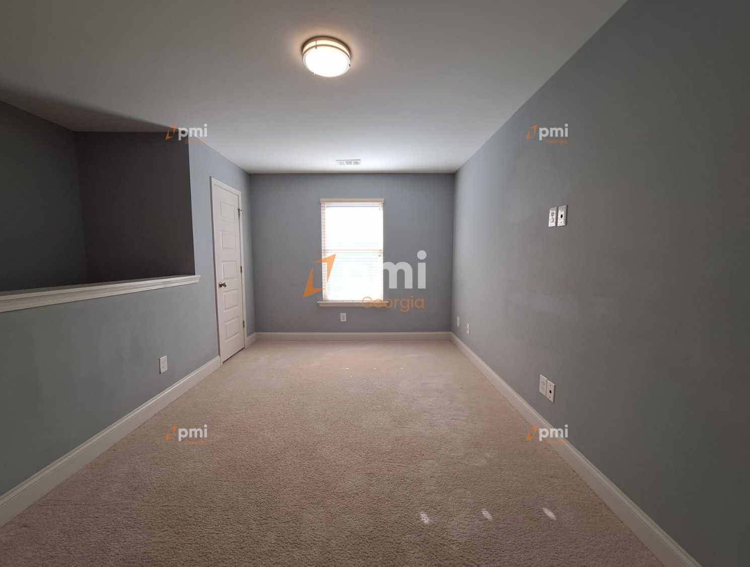 Spacious 3-Bedroom Retreat with 2.5 Baths at 2449 Boulder Road in Vibrant Atlanta! property image