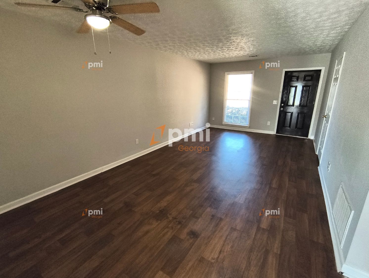 Stunning 2 Bedroom townhome in LaGrange, Ga! property image