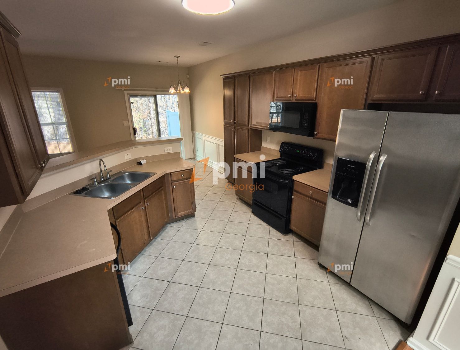 Stunning 3 Bedroom Townhouse in Suwanee, Ga! property image