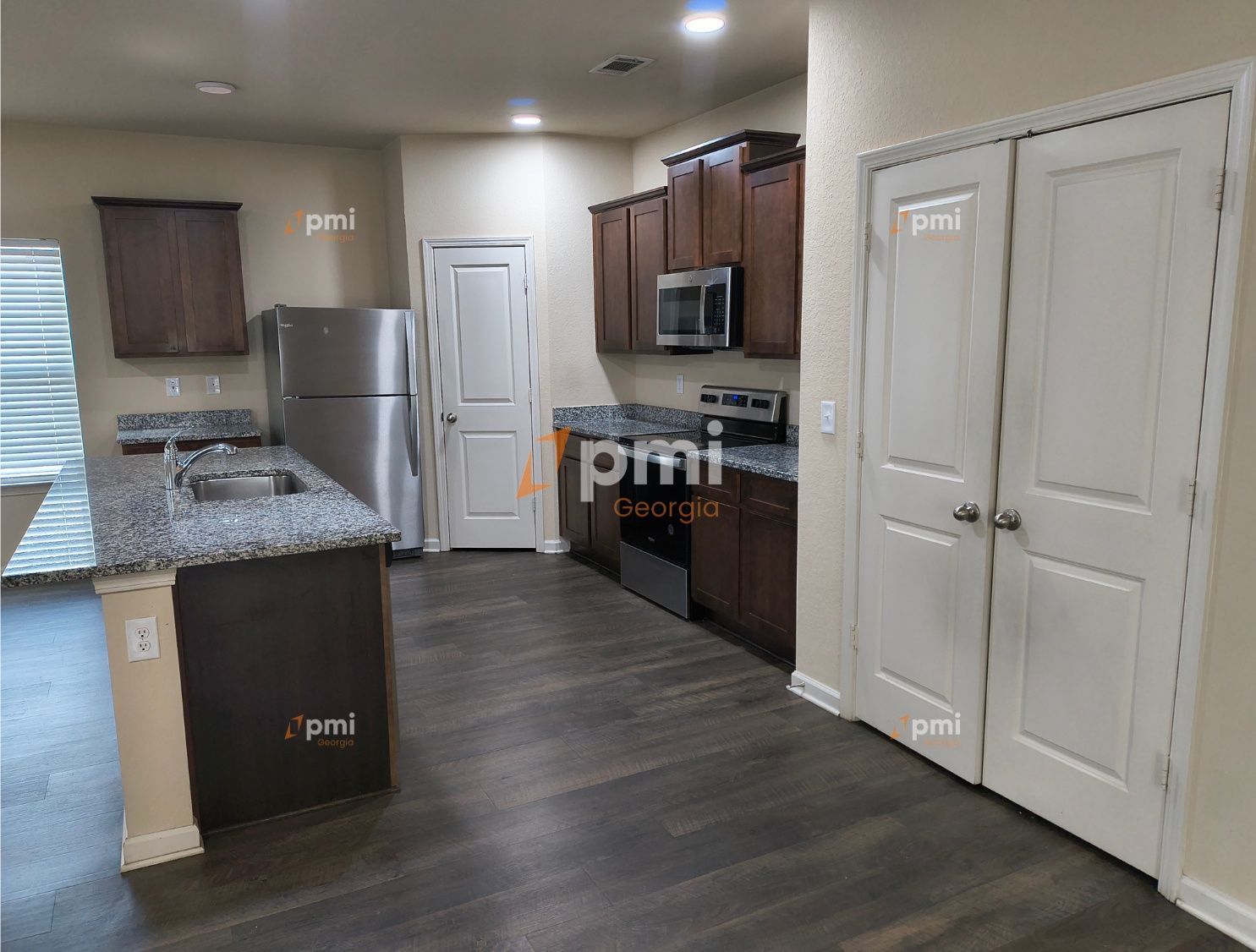 Gorgeous 4 Bedroom Home in Cartersville, Ga! property image