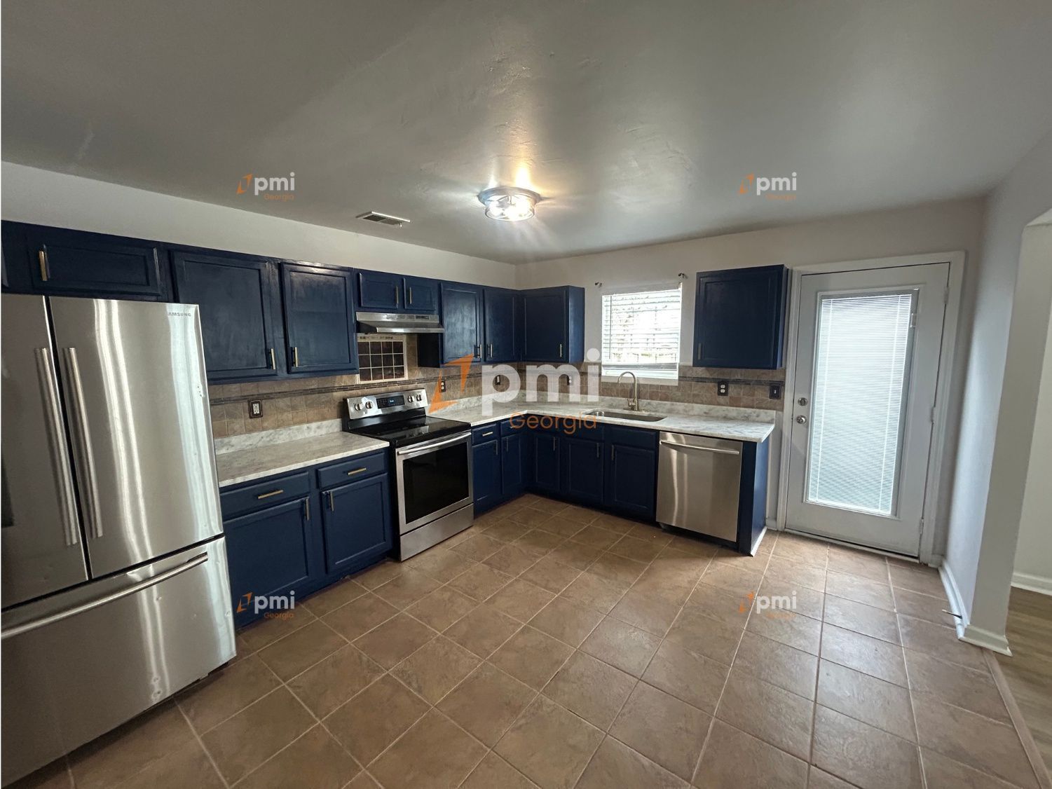 Move in Special! Stunning 3 Bedroom Home in McDonough, Ga! property image