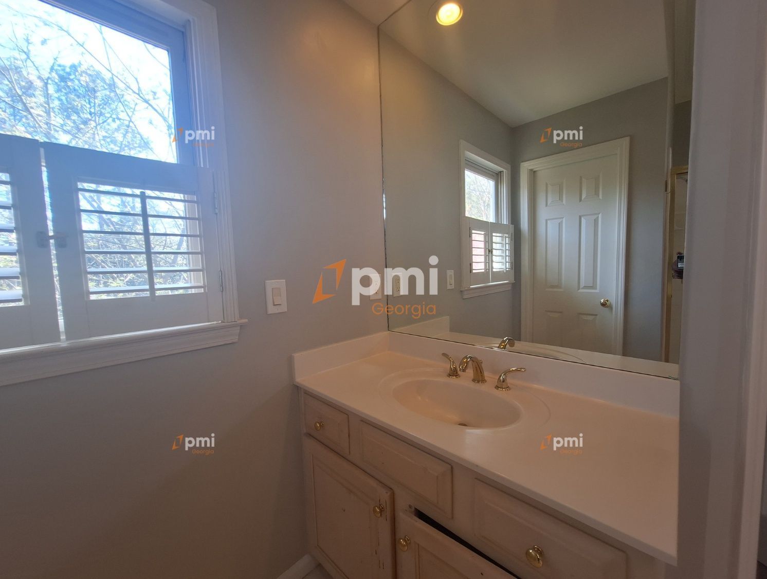 Stunning 4 bedroom Haven in Marietta, Ga! property image