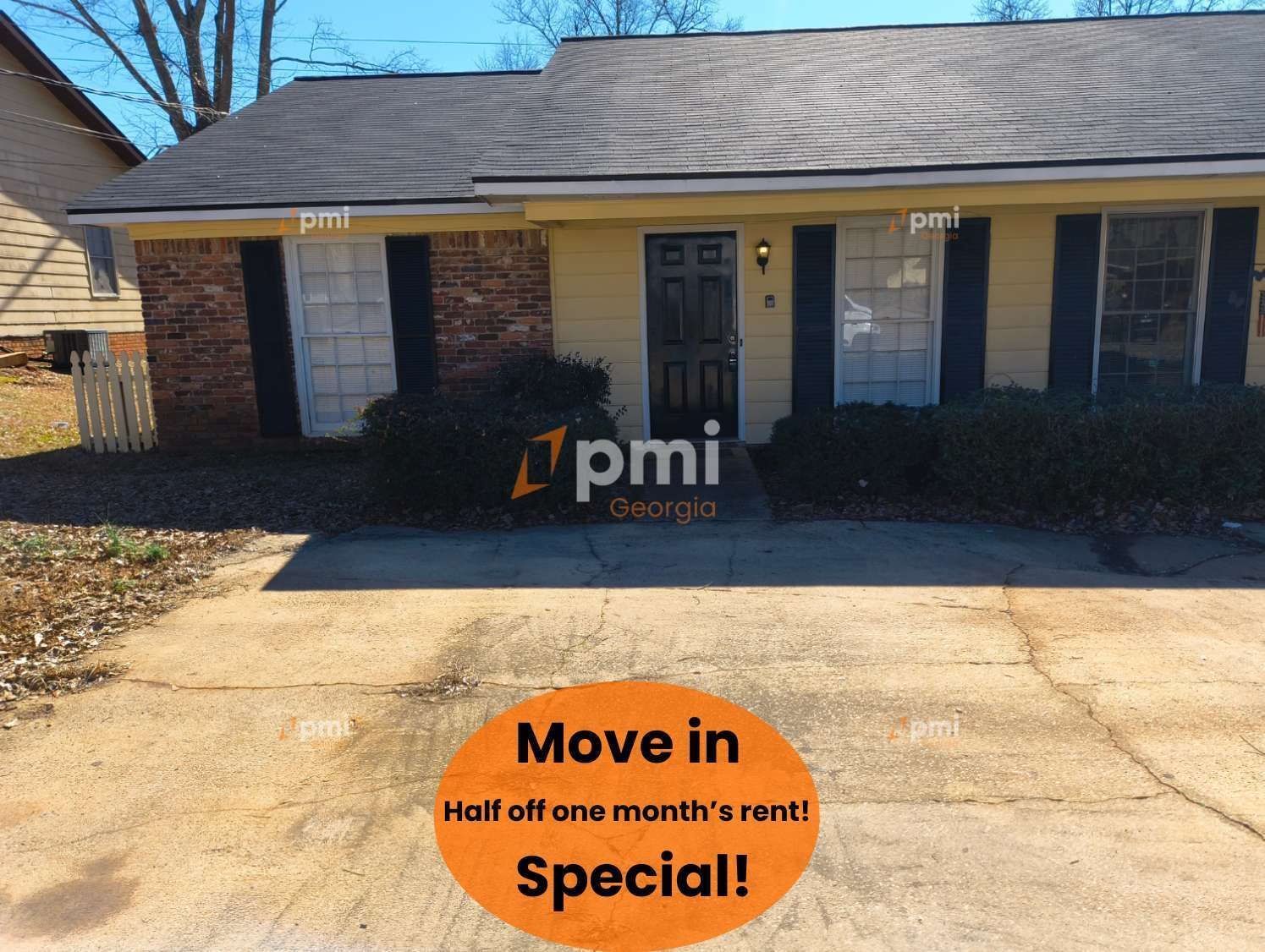 Move in Special! Stunning 2 Bedroom townhome in LaGrange, Ga! property image