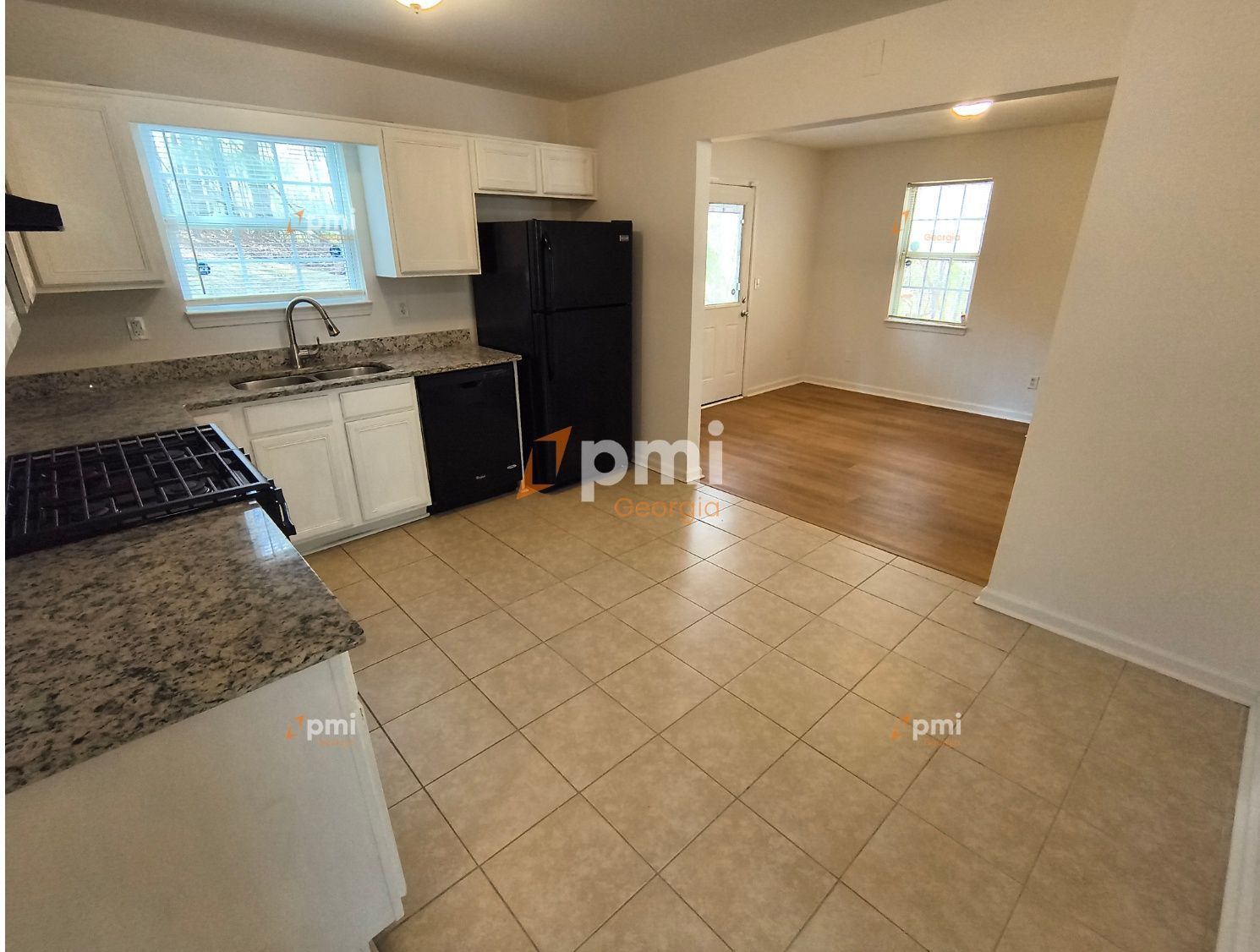 Stunning 3 Bedroom Home in Fairburn, Ga! property image