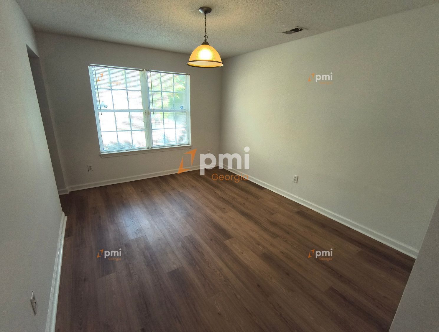 Stunning 3 Bedroom Home in Fairburn, Ga! property image