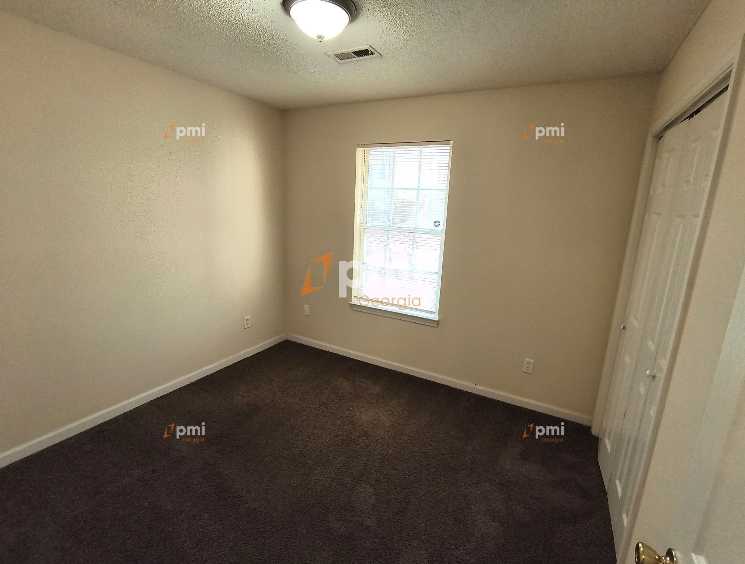 Stunning 3 Bedroom Home in Fairburn, Ga! property image