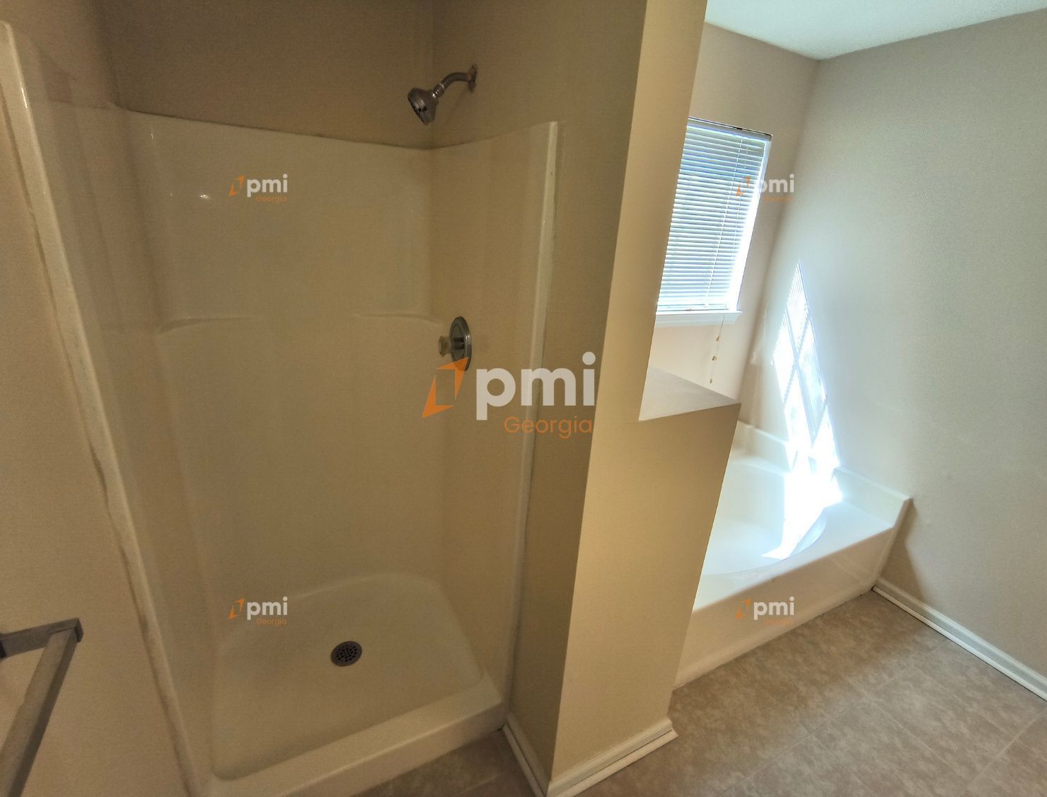 Stunning 3 Bedroom Home in Fairburn, Ga! property image