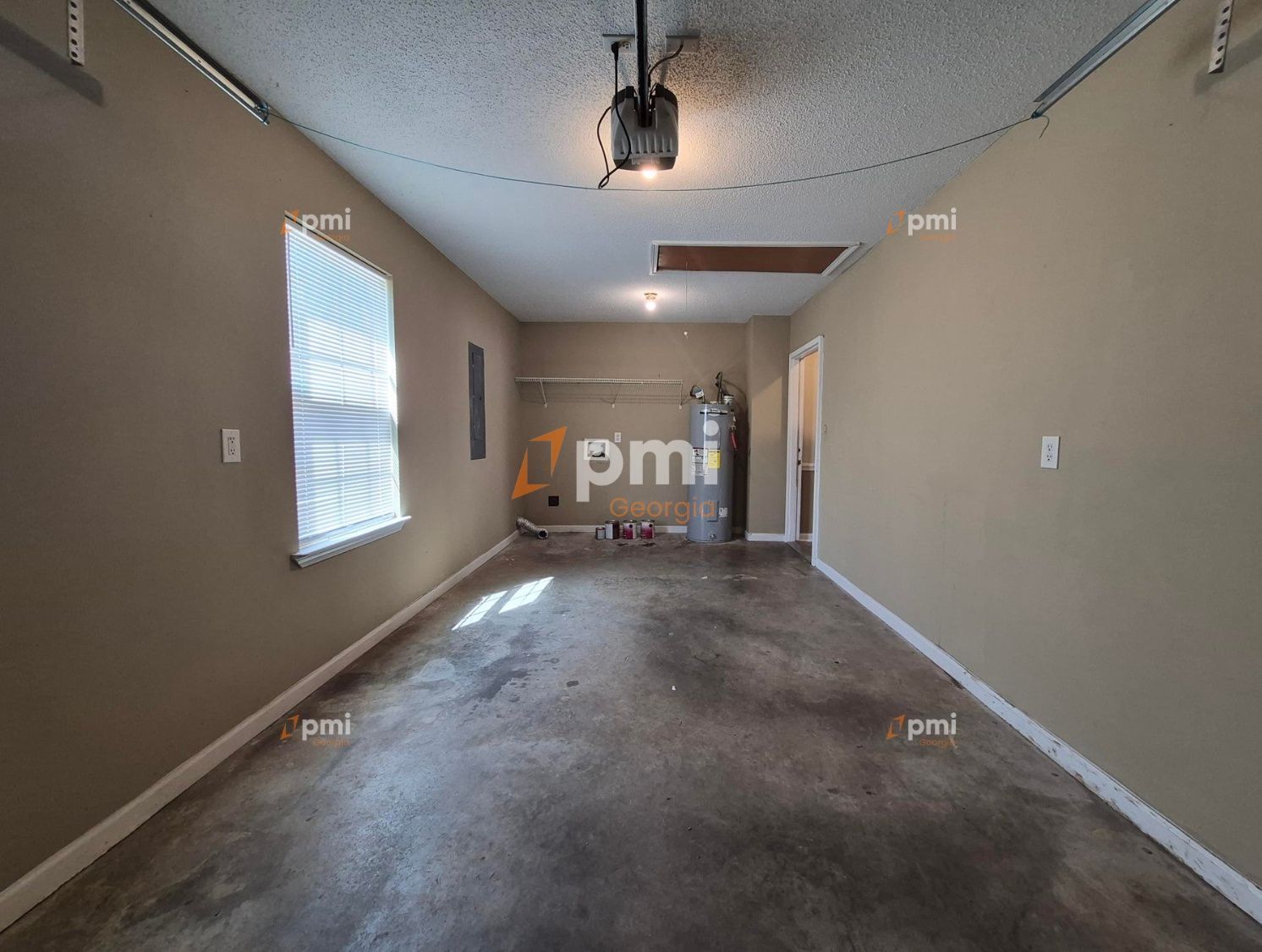 Stunning 3 Bedroom Home in Warner Robins, Ga! property image