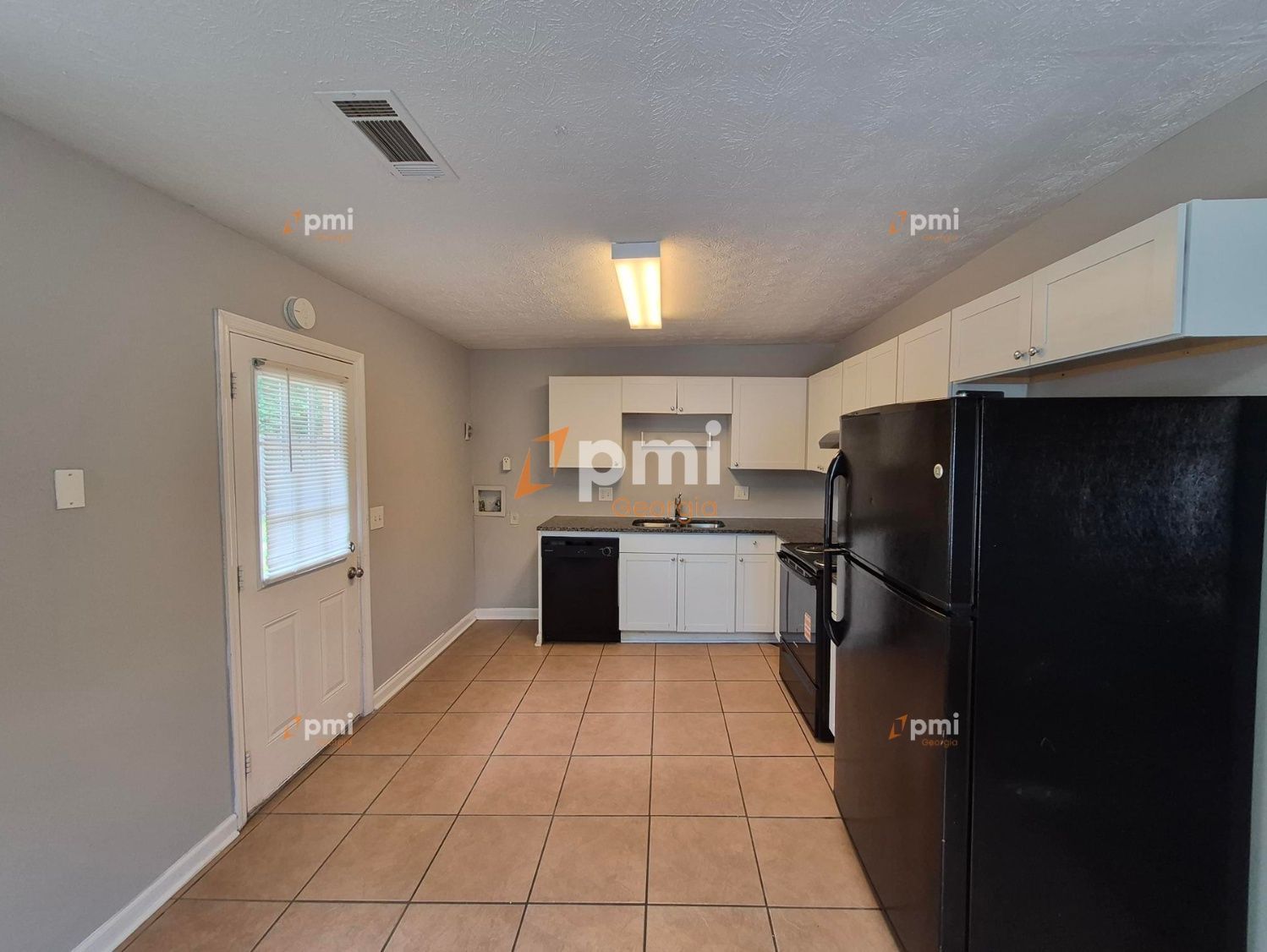 Stunning 3 Bedroom Home in Marietta, Ga! property image
