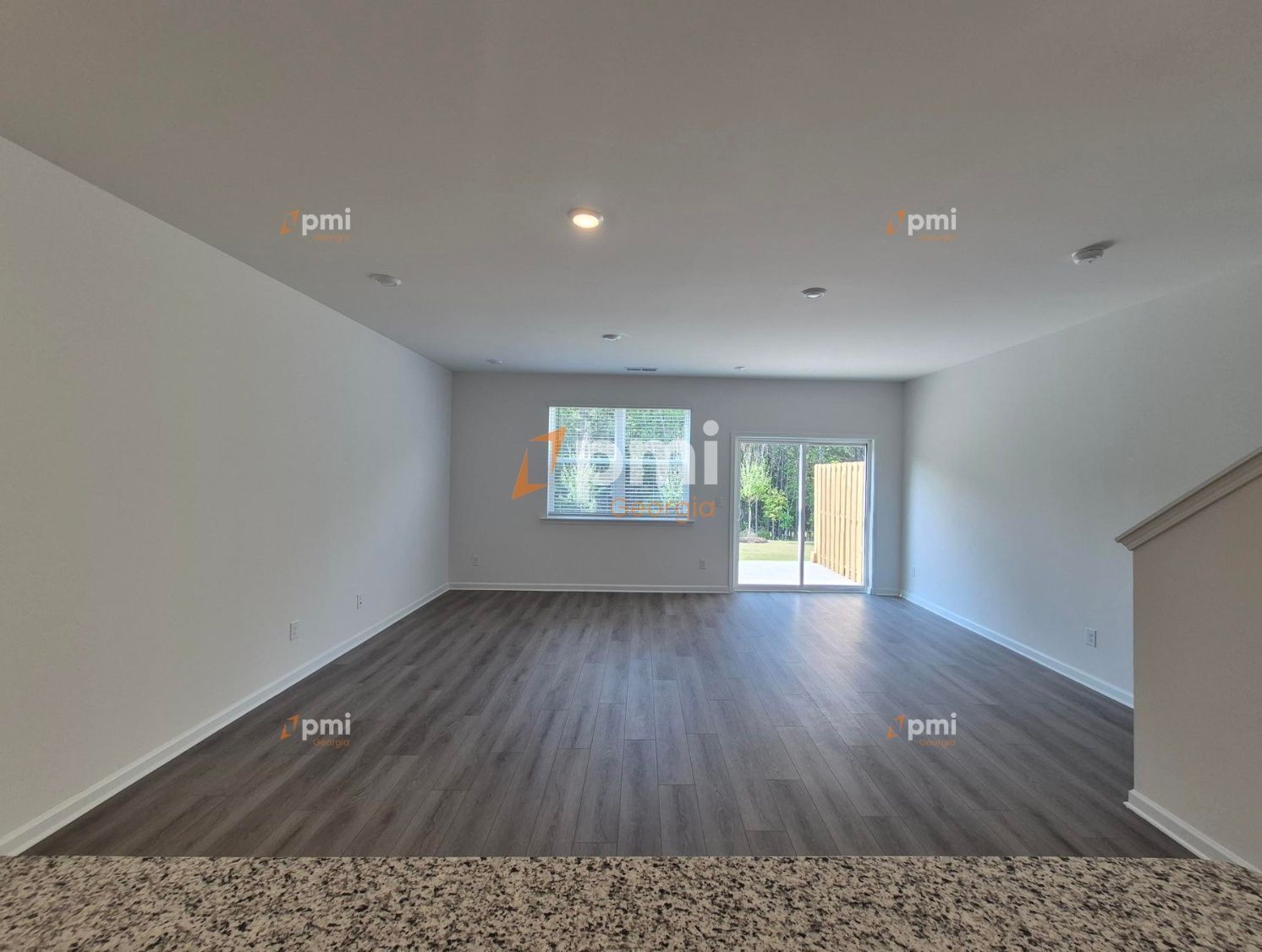 Stunning 3 Bedroom Townhome in McDonough, Ga! property image