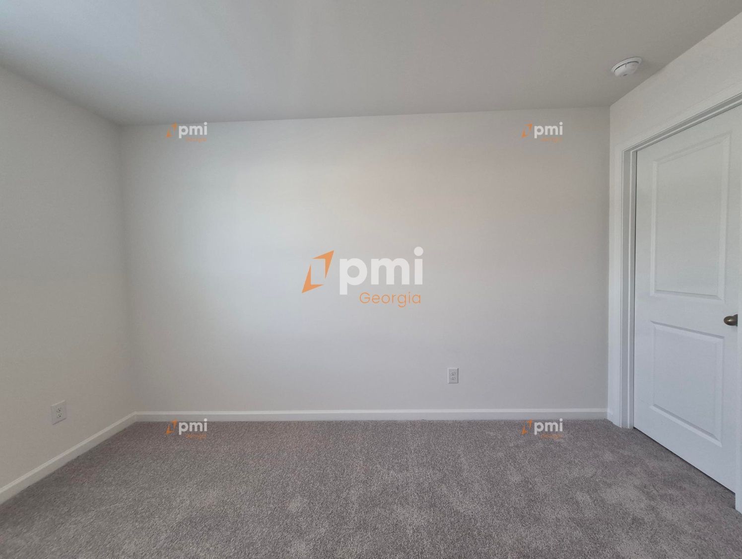 Stunning 3 Bedroom Townhome in McDonough, Ga! property image