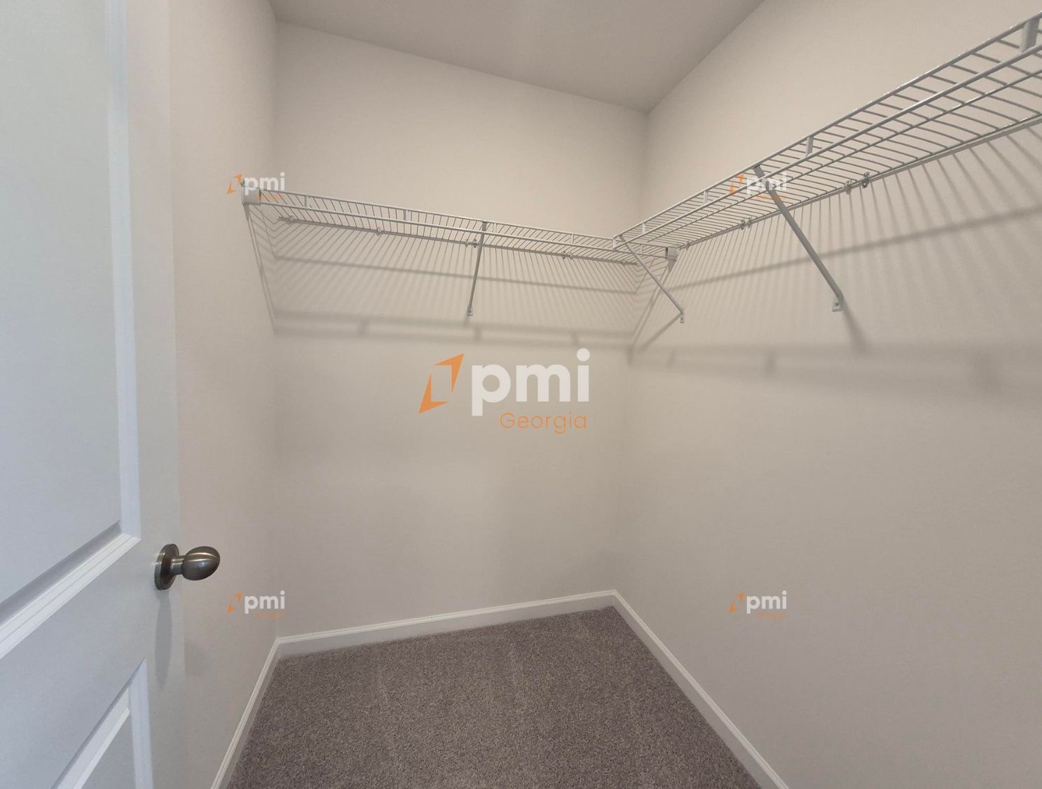 Stunning 3 Bedroom Townhome in McDonough, Ga! property image