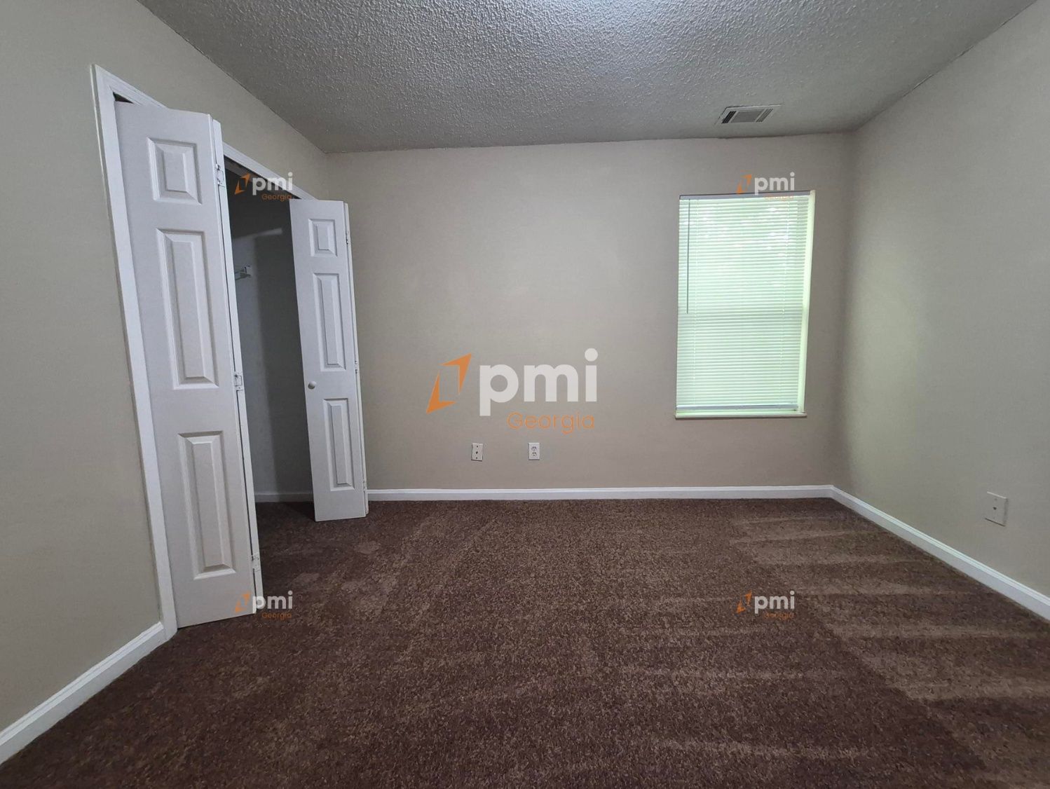 Gorgeous 4 Bedroom Home in Lithonia, Ga! property image