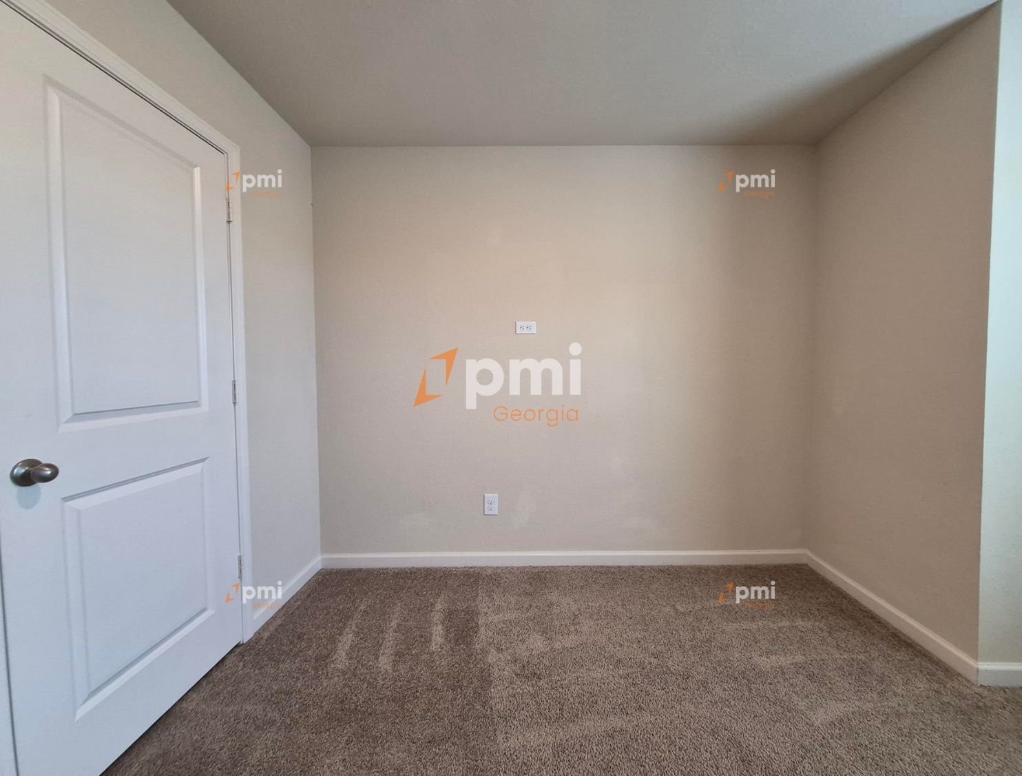 Charming 3-Bedroom Townhome in East Point, Ga! property image