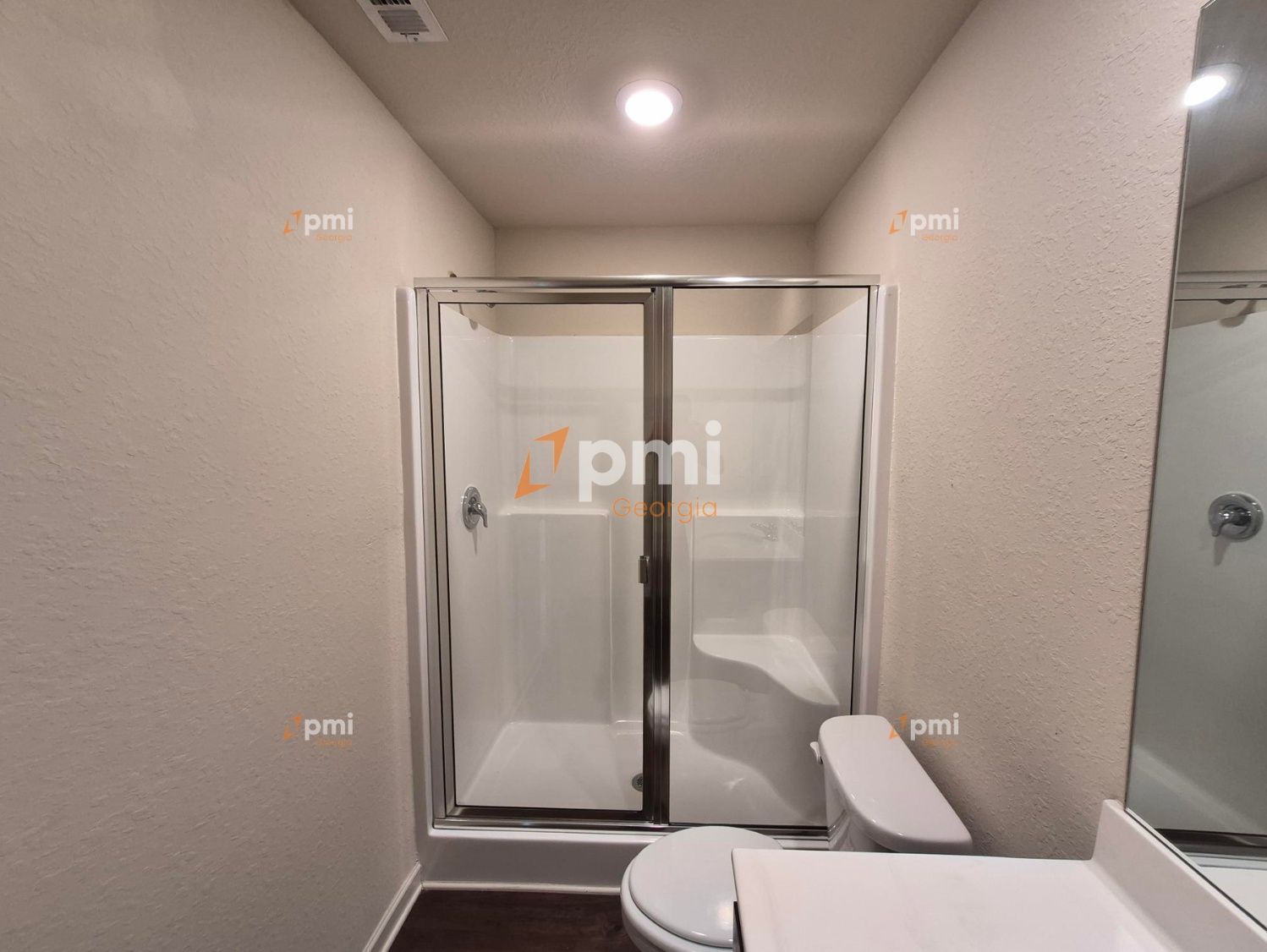 Charming 3-Bedroom Townhome in East Point, Ga! property image
