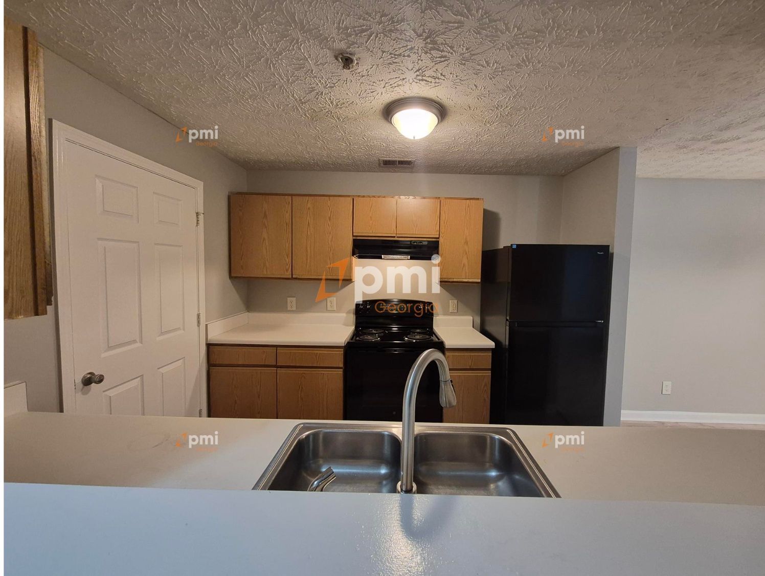 Gorgeous 3 Bedroom Condo in Lithonia, Ga! property image