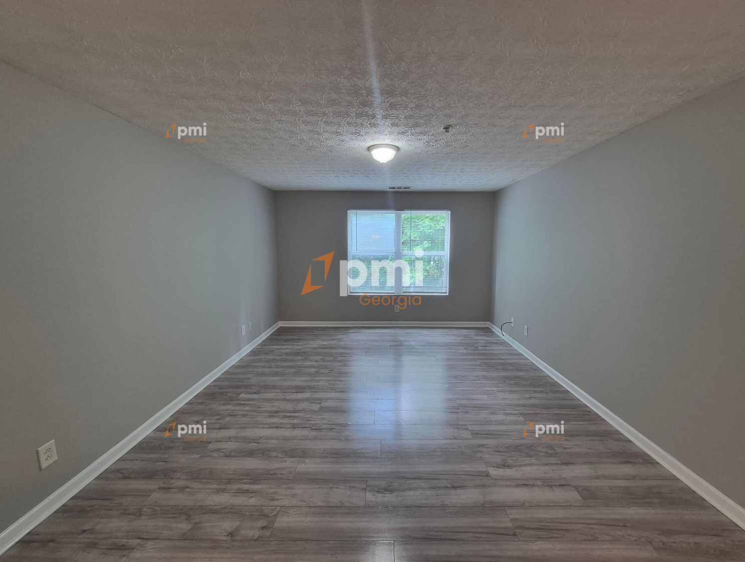 Gorgeous 3 Bedroom Condo in Lithonia, Ga! property image