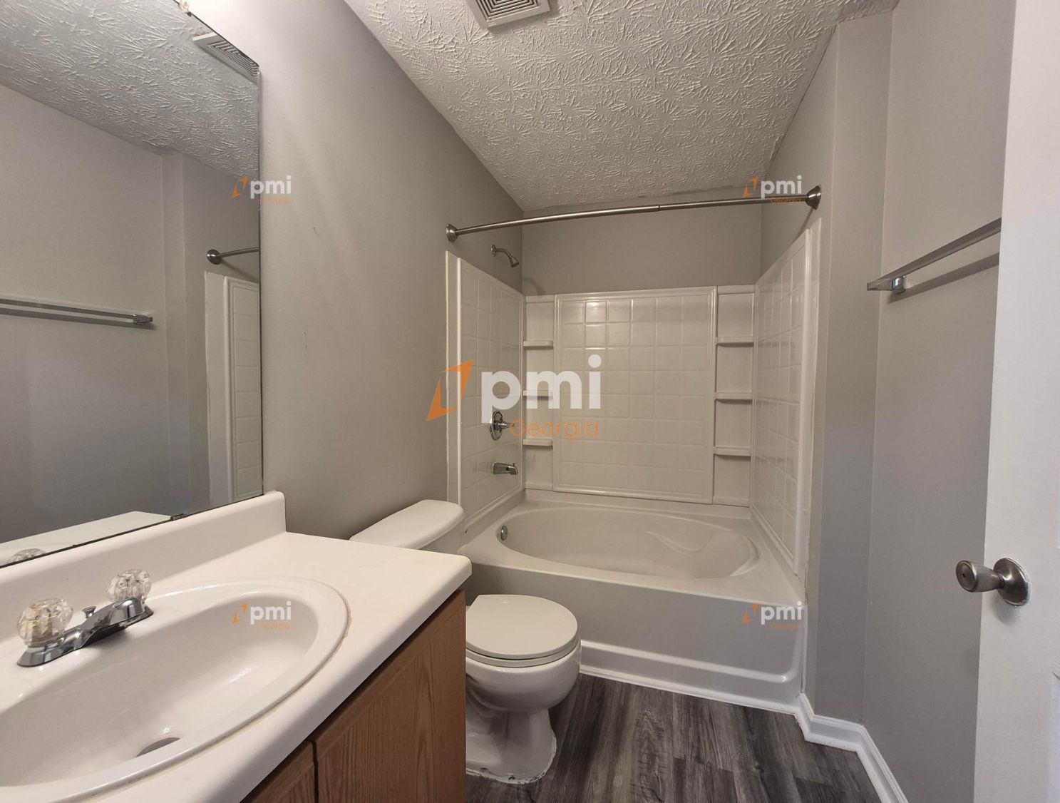 Gorgeous 3 Bedroom Condo in Lithonia, Ga! property image