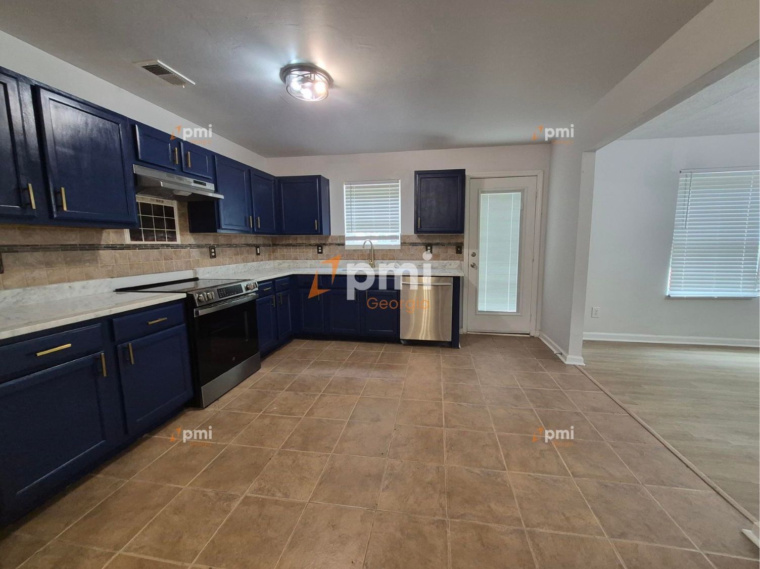 Stunning 3 Bedroom Home in McDonough, Ga! property image