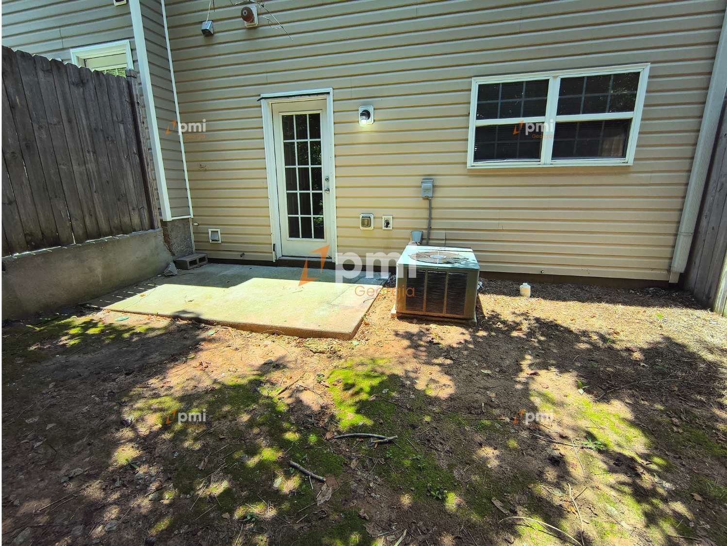 Charming 3-Bed Townhouse in Newnan, Ga! property image