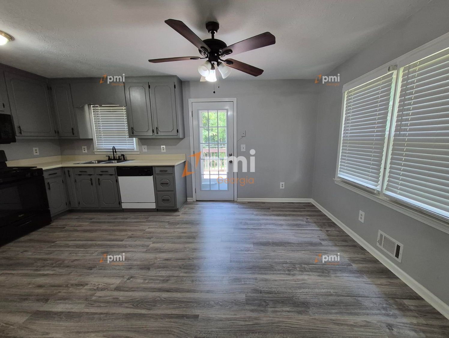 Stunning 3-bedroom home in Hiram, Ga! property image