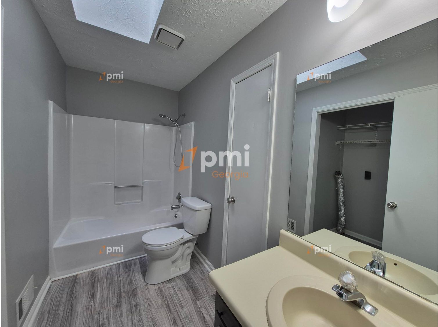 Stunning 3-bedroom home in Hiram, Ga! property image