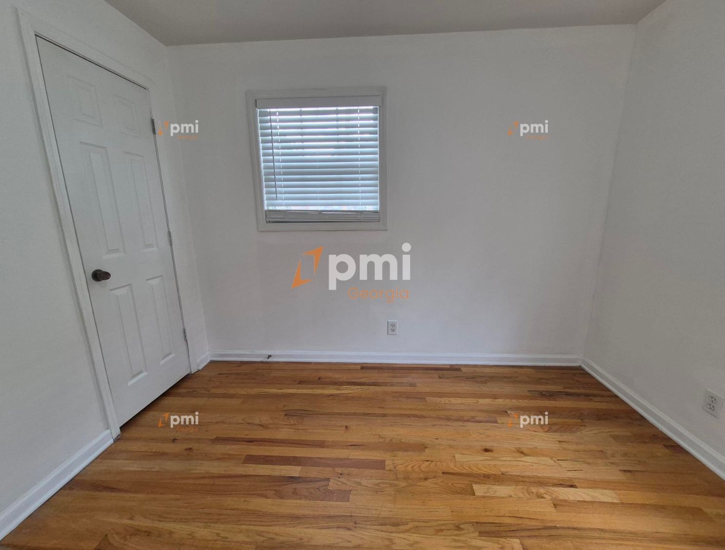 Move in Special! Gorgeous 2 Bedroom Townhome in Atlanta, Ga! property image