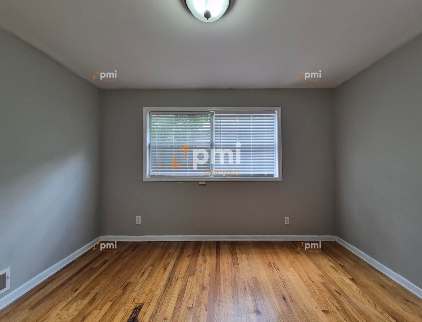 Move in Special! Gorgeous 2 Bedroom Townhome in Atlanta, Ga! property image