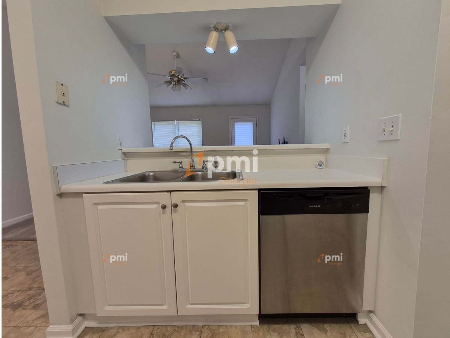Stunning 3 Bedroom Home in Acworth, Ga! property image