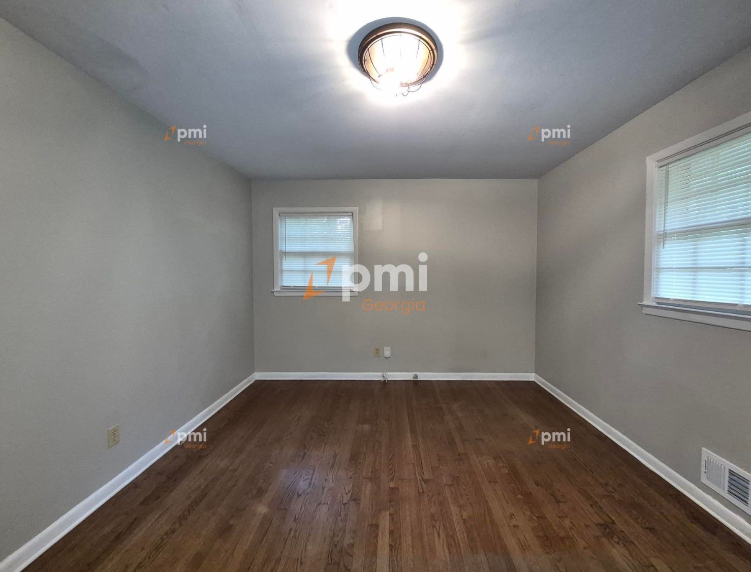 Gorgeous 3 Bedroom Home in Fayetteville, Ga! property image