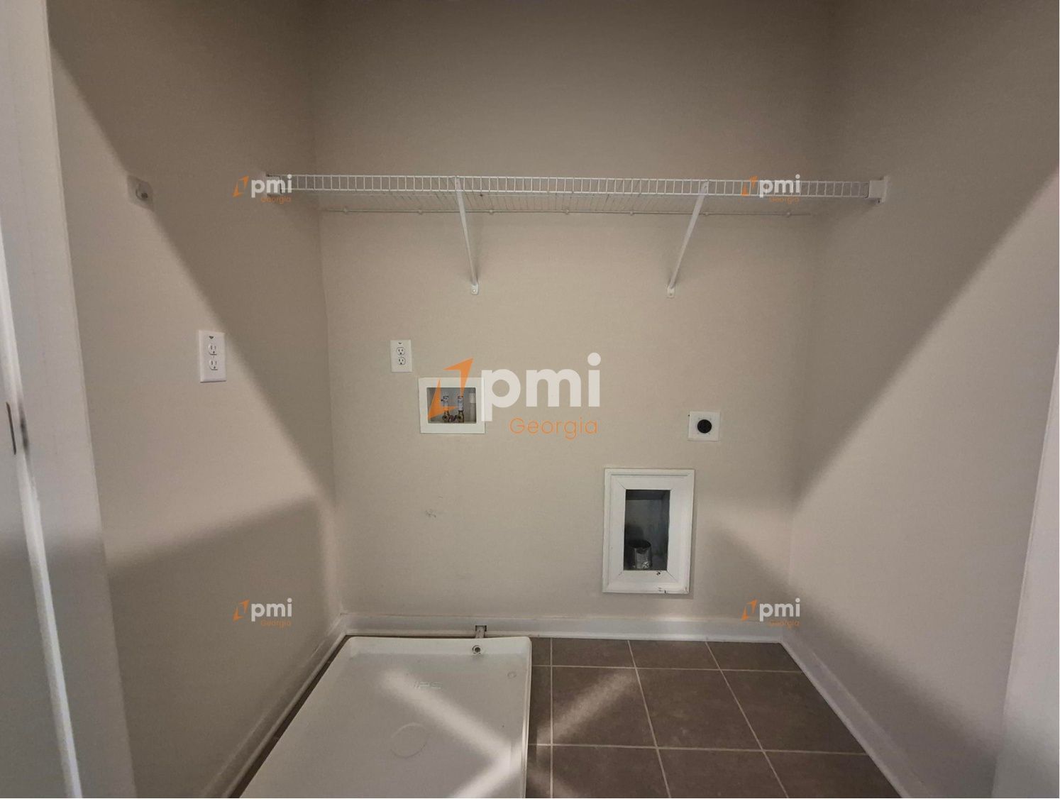 Stunning 3 Bedroom Townhome in Atlanta, Ga! property image